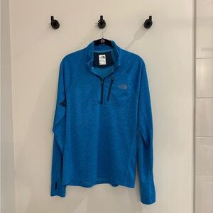 NWOT The North Face Vibrant Blue Pullover